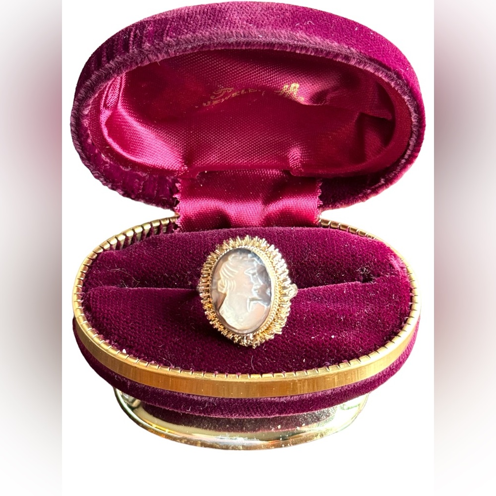 Vintage 800 silver Abalone Mother of pearl Shell CAMEO filagree ring
